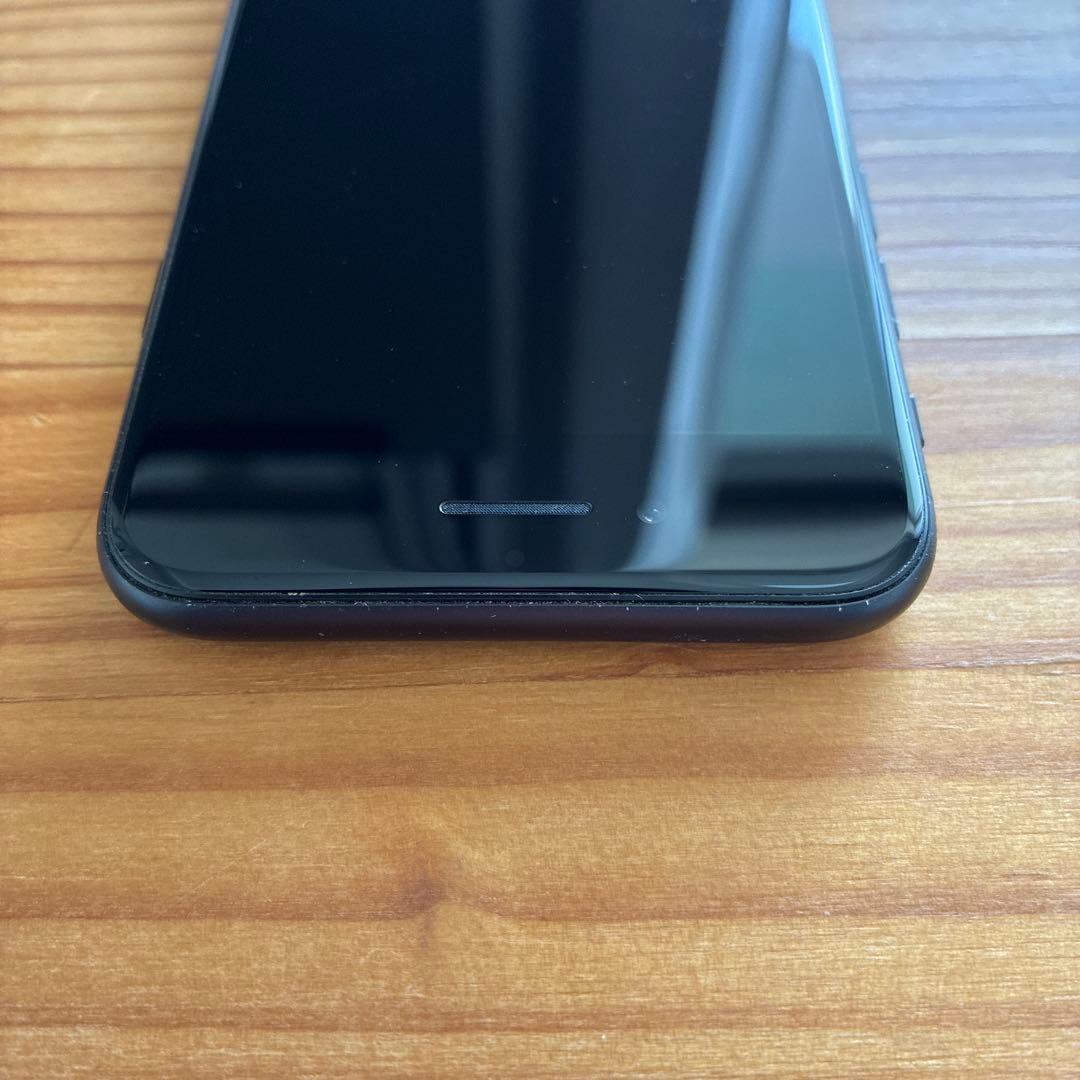 画面に1本線 iPhone SE2 128GB SIMフリー バッテリー83%