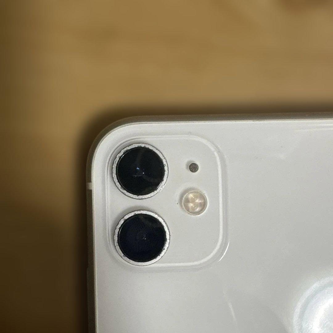 iPhone11 128GB ホワイト 本体のみ ジャンク品 SIMフリー