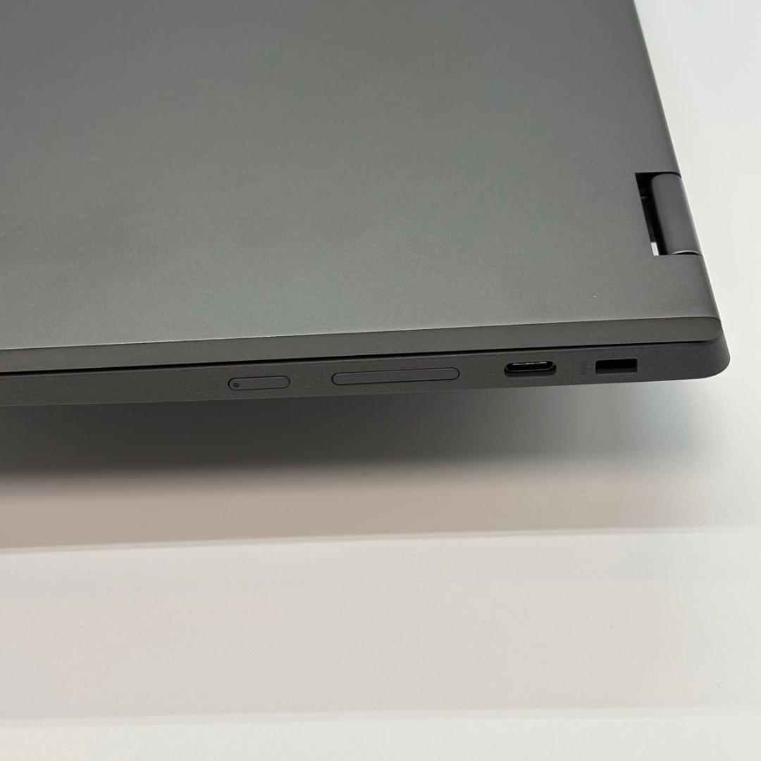 Chromebook本体 Lenovo IdeaPad Flex 550i Chromebook