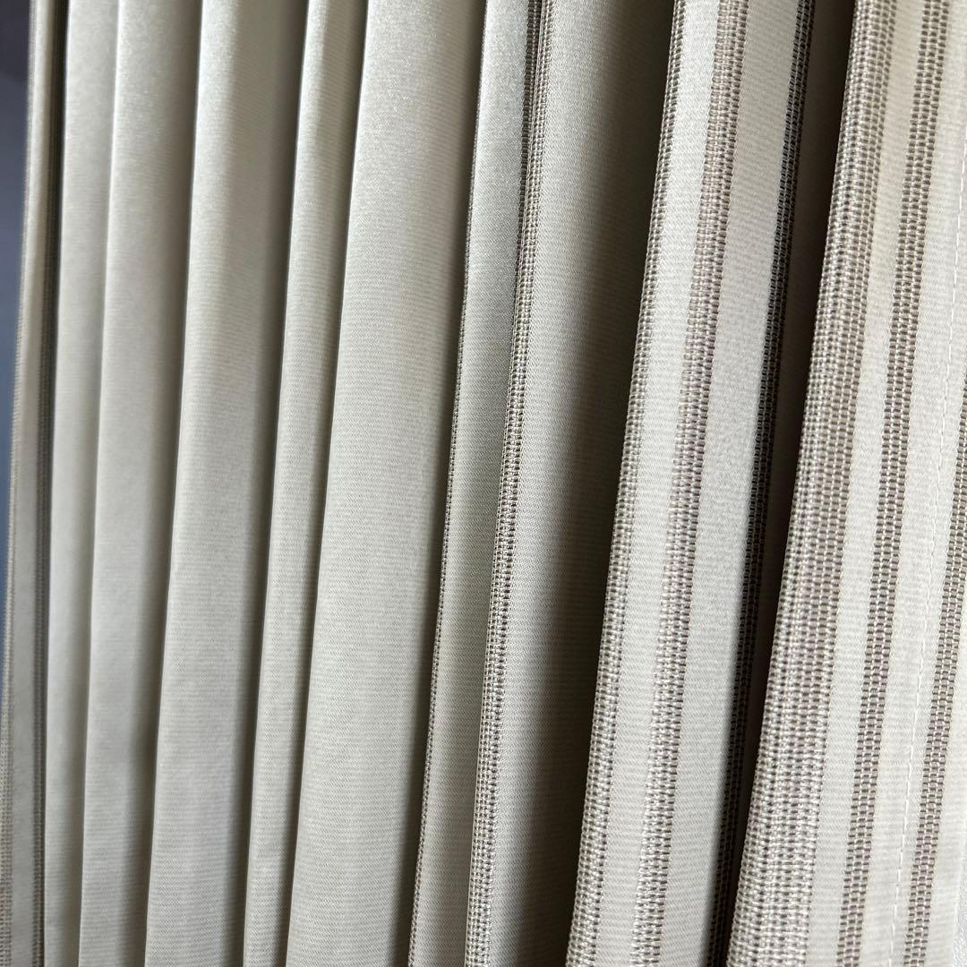 オーダーカーテン　2枚セット　ドレープ厚地　新品未使用