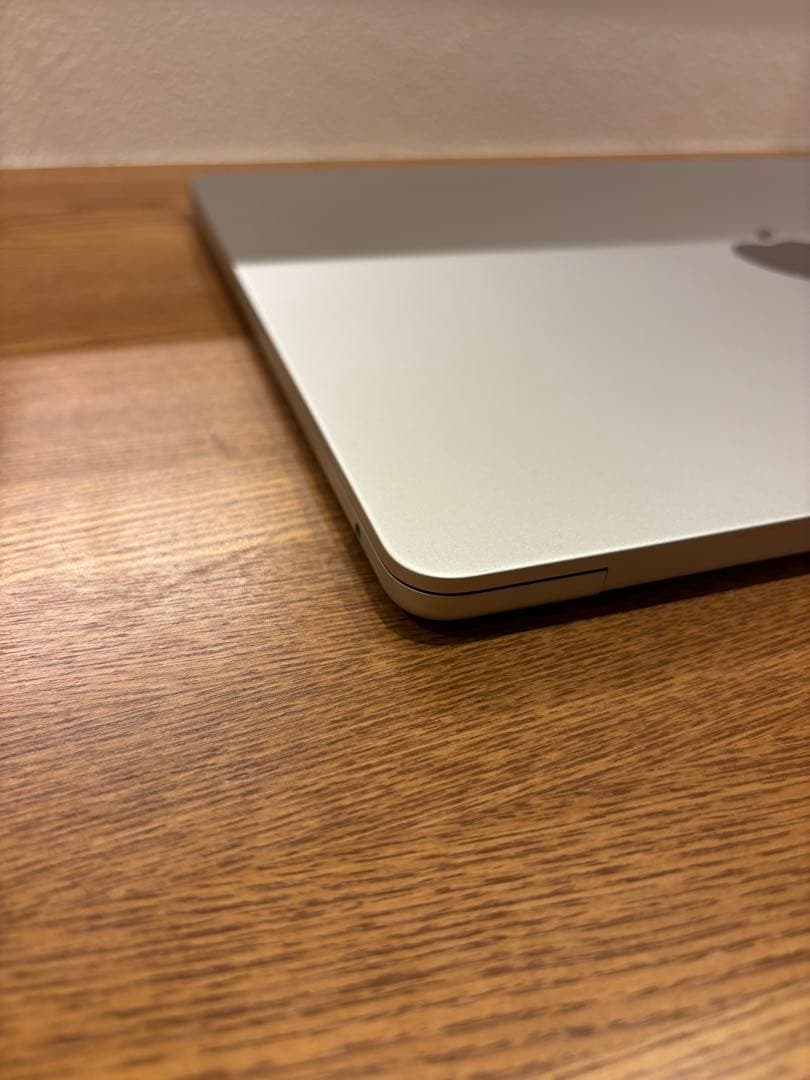 Apple MacBook Air M3 マウス付