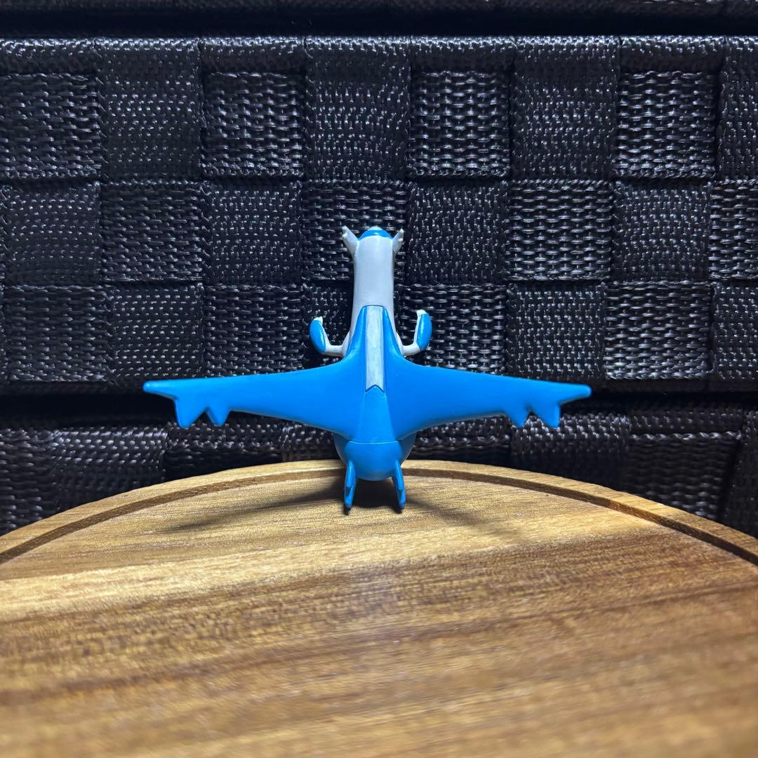 モンコレ メガラティオス フィギュア