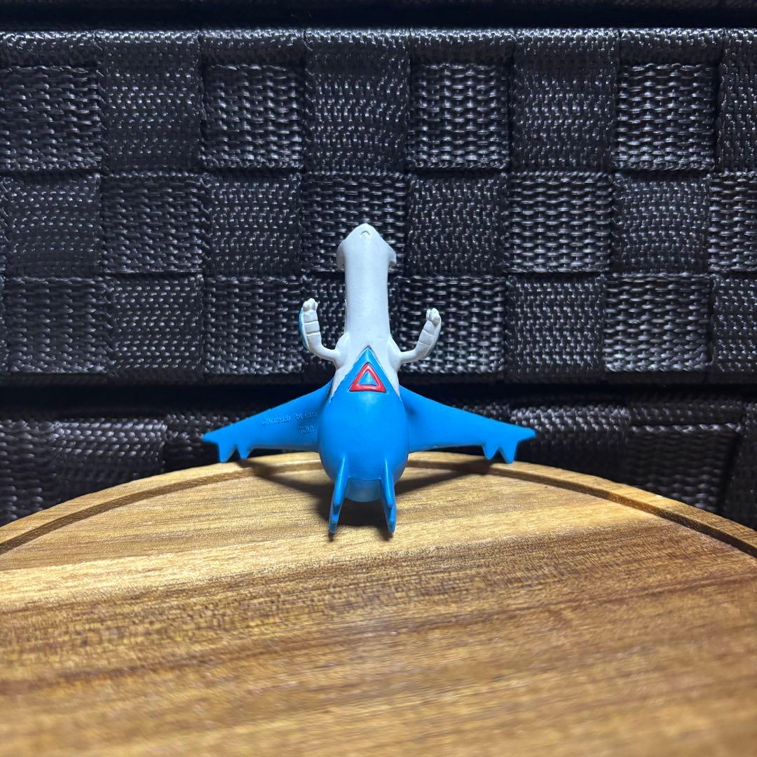 モンコレ メガラティオス フィギュア