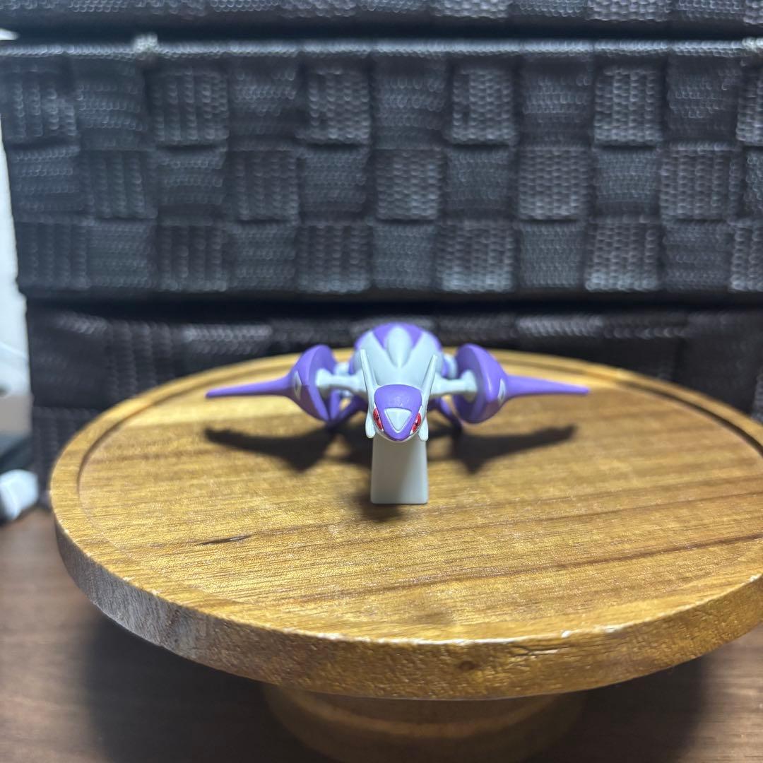 モンコレ メガラティオス フィギュア