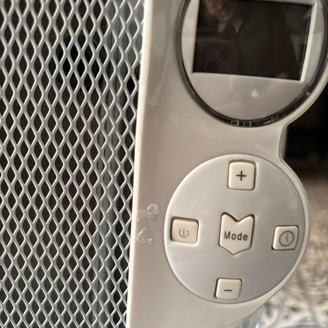 遠赤外線パネルヒーター　2015年型　動作確認済み 空気を汚さない