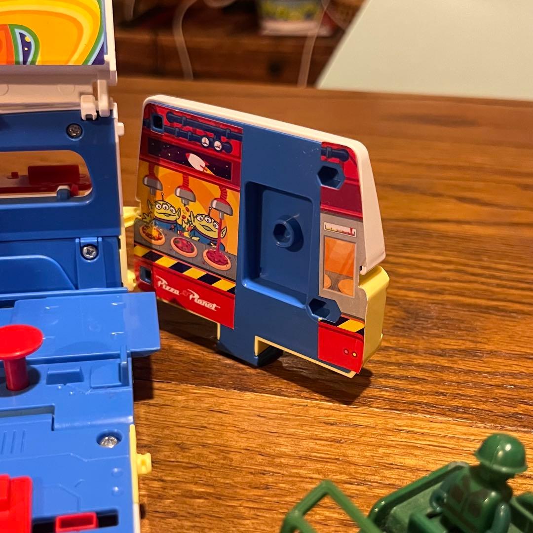トイストーリー トミカピザプラネットトラック　セット売り