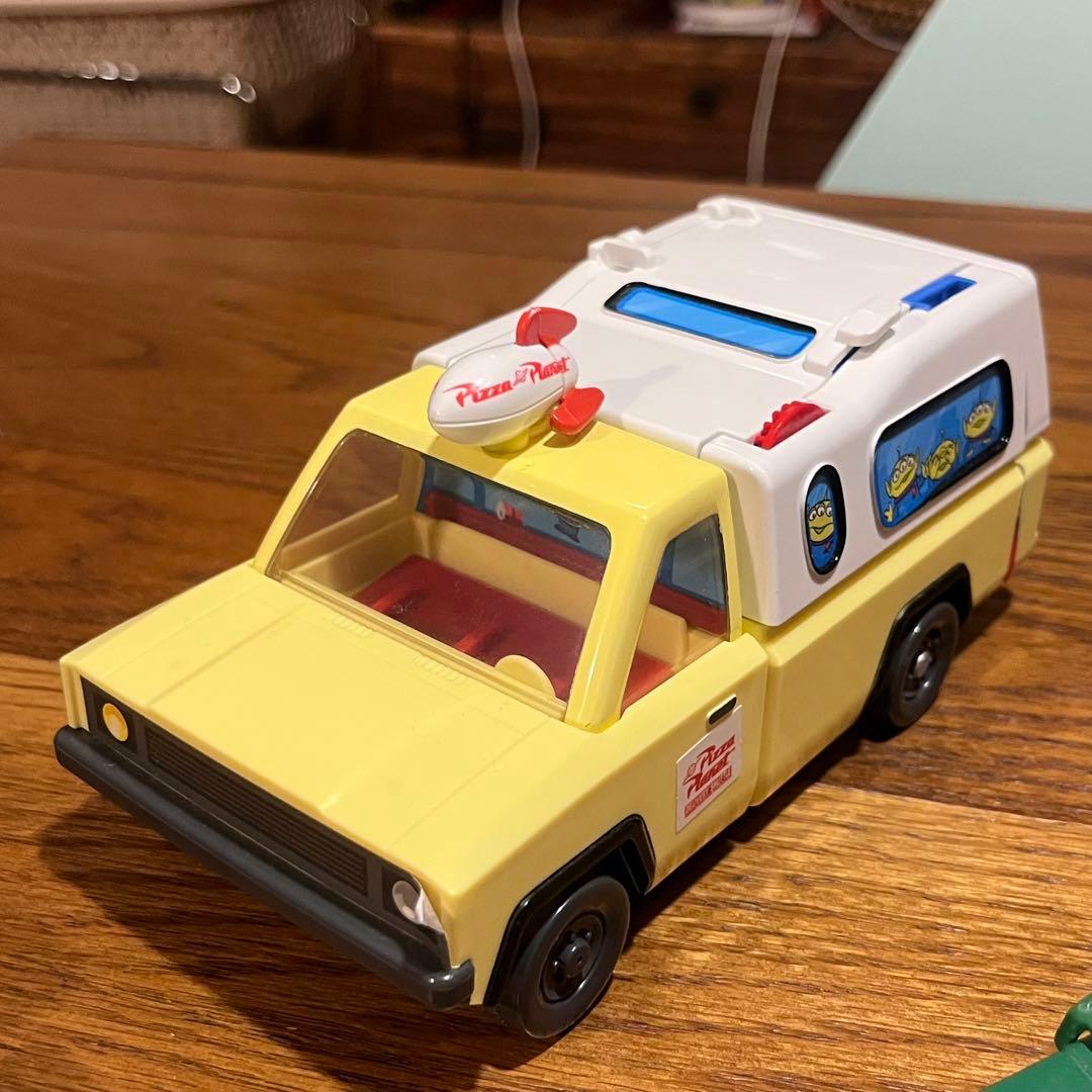トイストーリー トミカピザプラネットトラック　セット売り