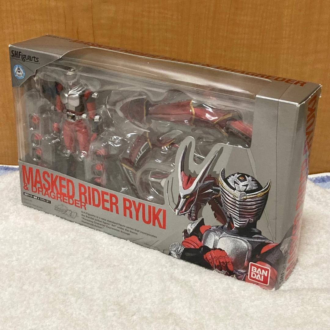 未開封 S.H.フィギュアーツ 仮面ライダー龍騎＆ドラグレッダーセット