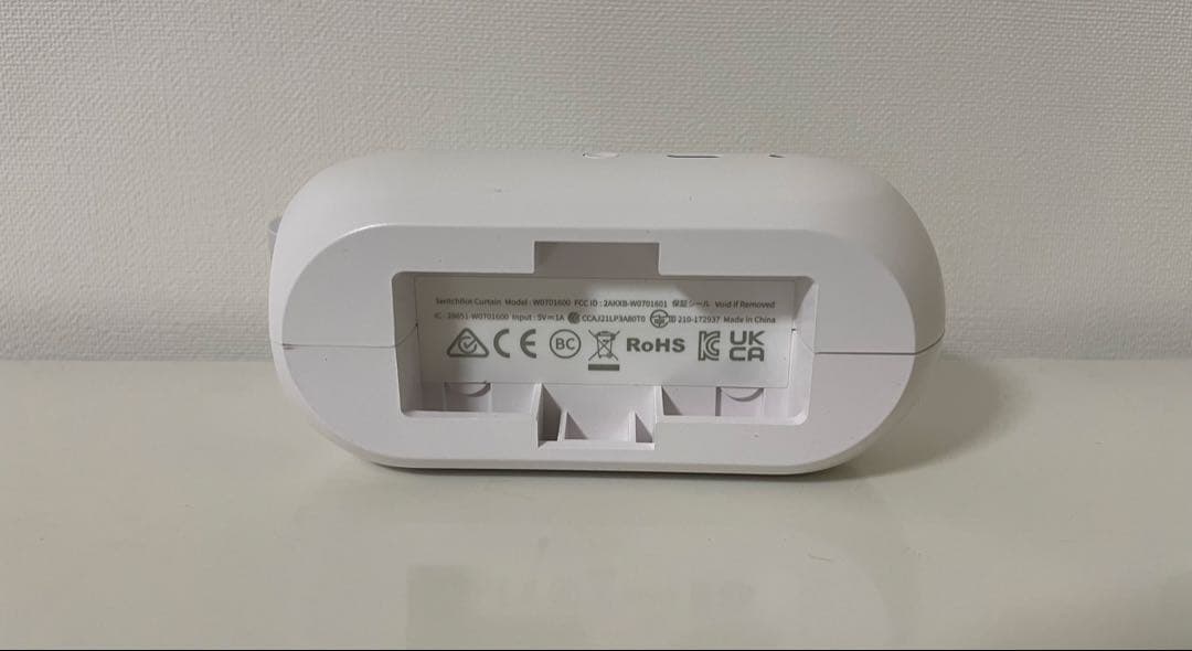 Switch Bot カーテン&ソーラーパネル