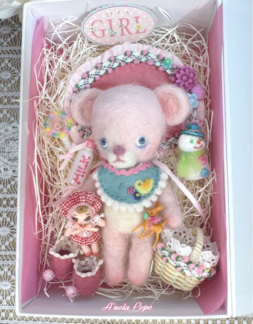 ピンクのBabyクマちゃんぬいぐるみ☆ハンドメイド☆文化人形ちゃんと一緒