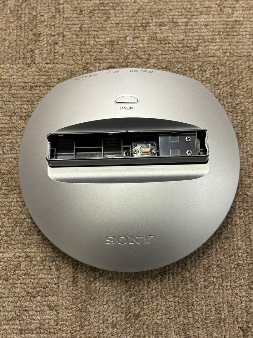 【極美品】SONY ソニー Cyber-shot DSC-T9 IPT-DS1