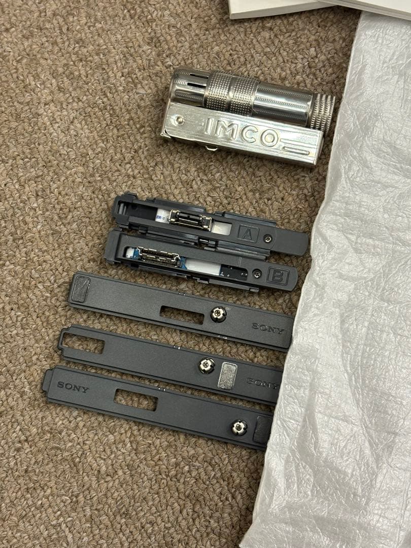 【極美品】SONY ソニー Cyber-shot DSC-T9 IPT-DS1