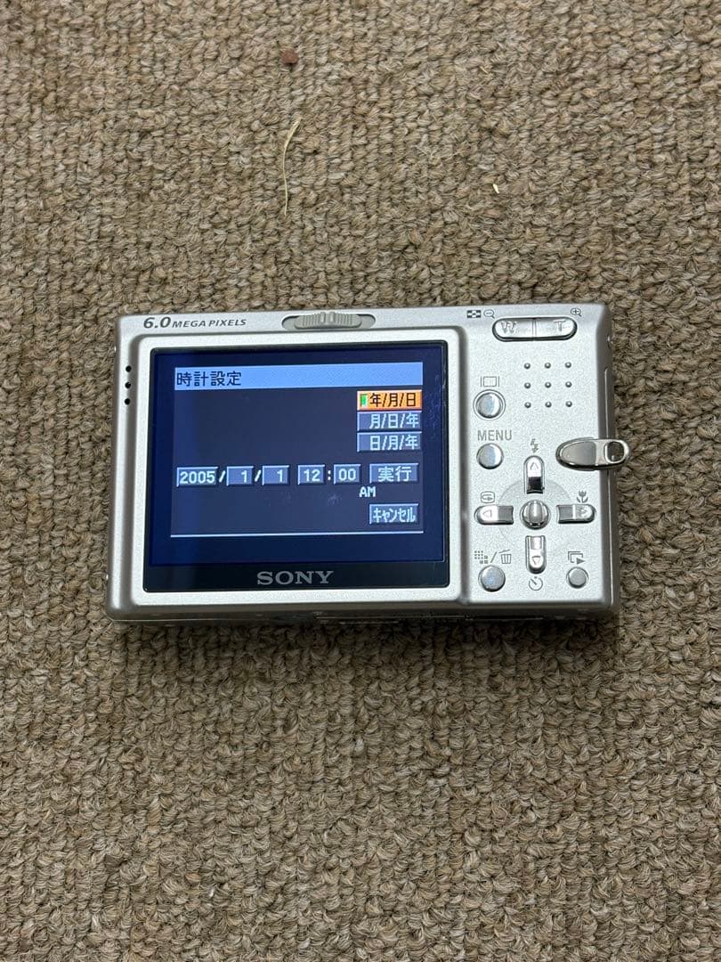 【極美品】SONY ソニー Cyber-shot DSC-T9 IPT-DS1