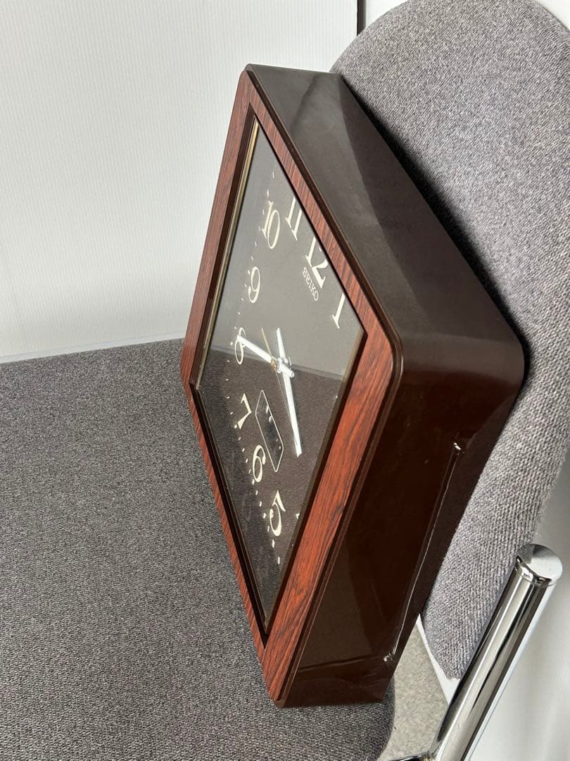 70's　SEIKO　掛け時計　ミッドセンチュリー　ビンテージ　レトロ　木目調