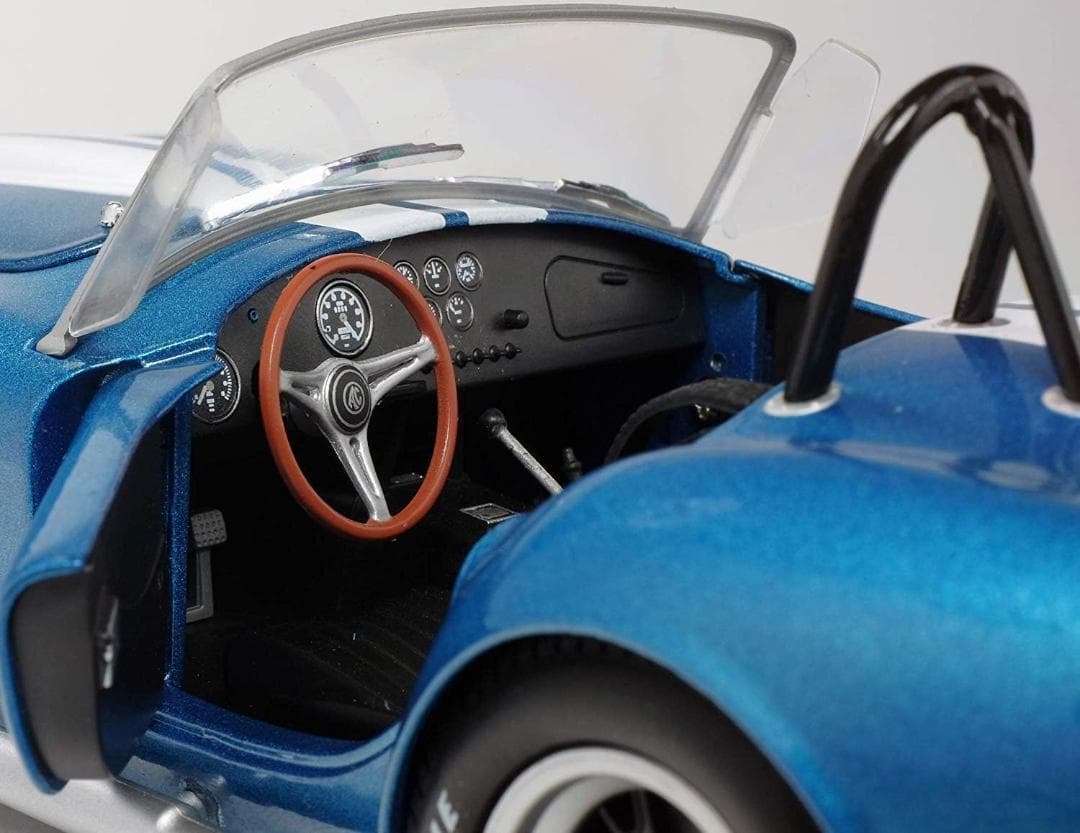 1/18 シェルビー コブラ 427 S/C 1965 ブルー ソリド製ミニカー