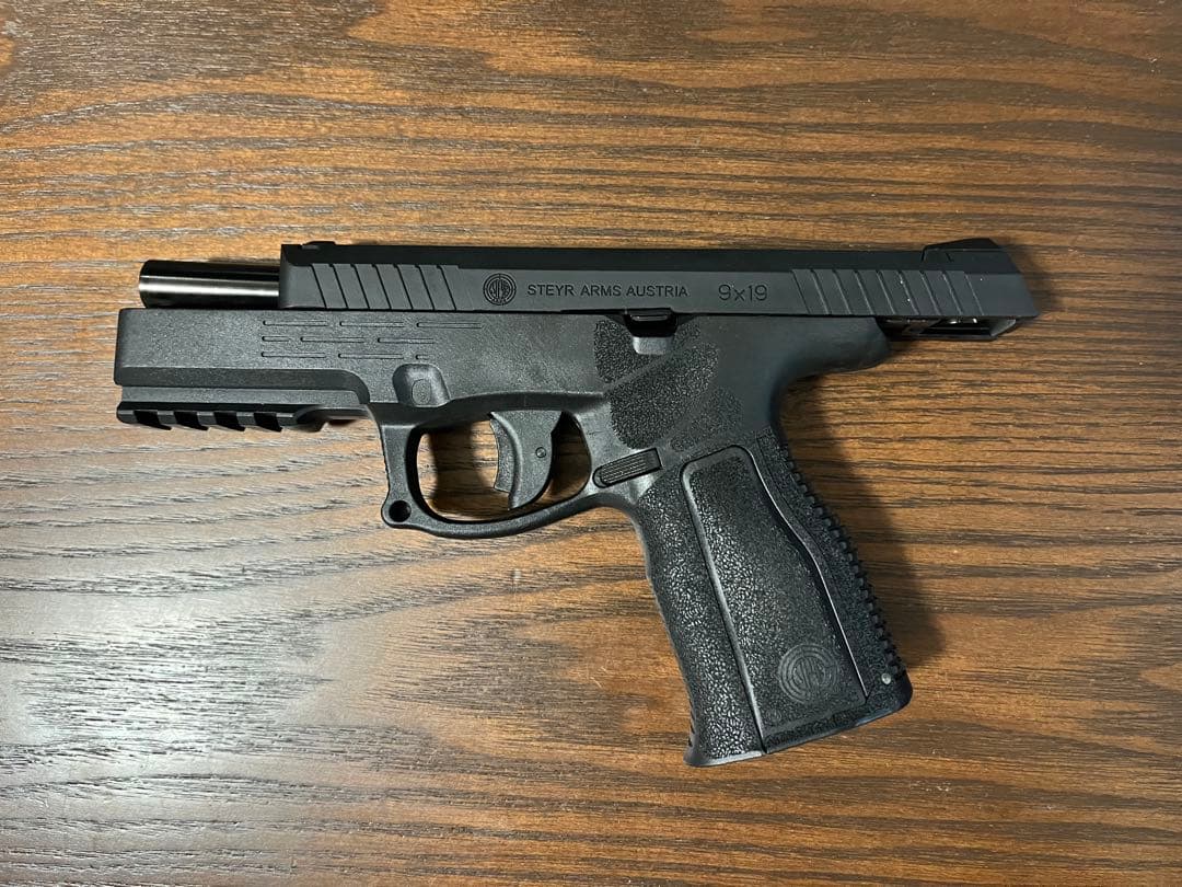 トイガン Carbon8 STEYR L9A2 GBB co2