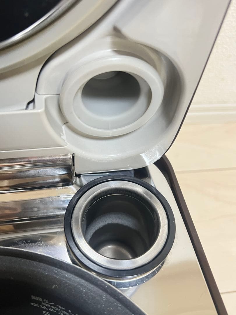 【極美品】パナソニック スチームIH炊飯器5.5合 銀シャリダイヤモンド竈釜