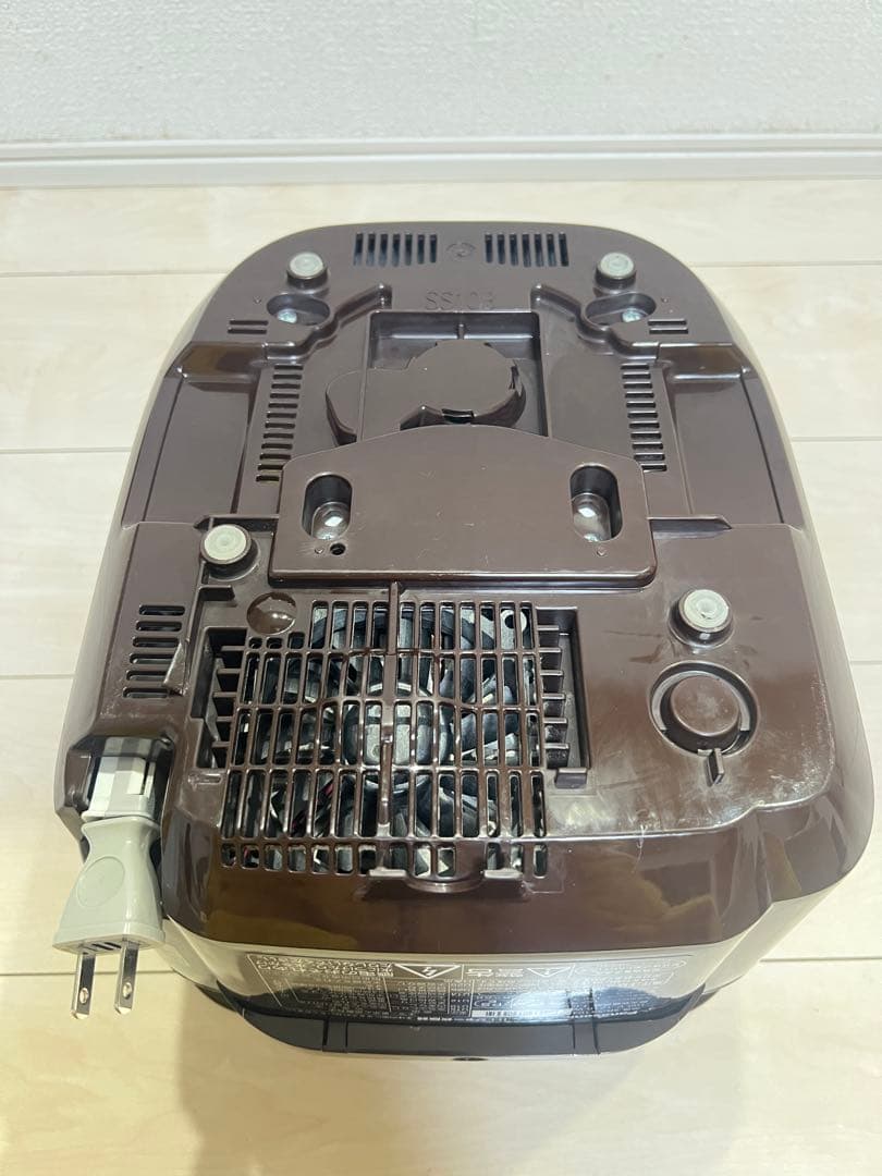 【極美品】パナソニック スチームIH炊飯器5.5合 銀シャリダイヤモンド竈釜