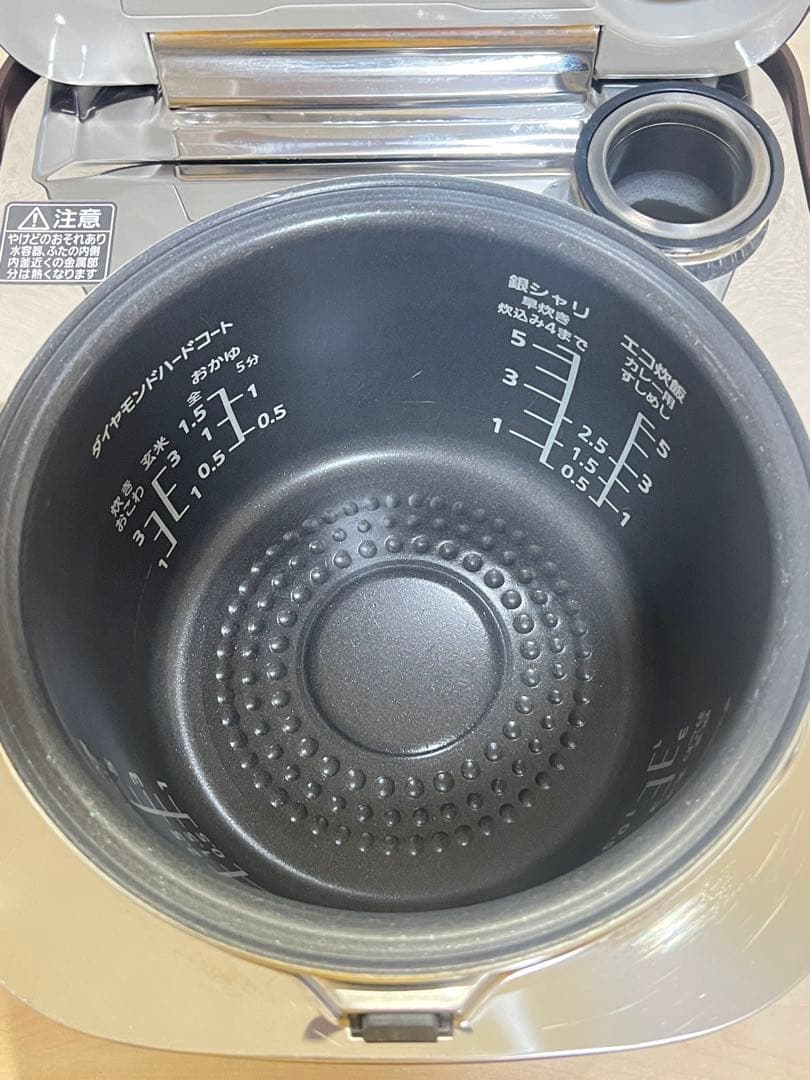 【極美品】パナソニック スチームIH炊飯器5.5合 銀シャリダイヤモンド竈釜
