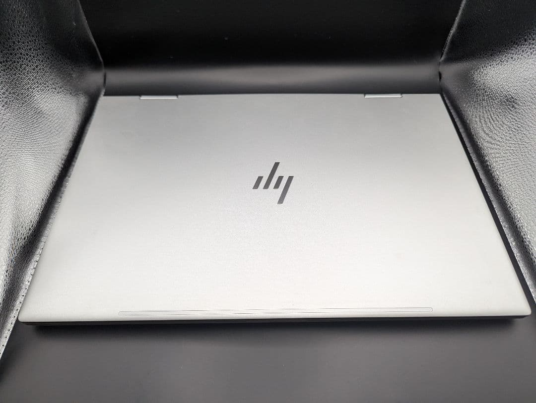 HP envy 15インチ　バッテリー新品