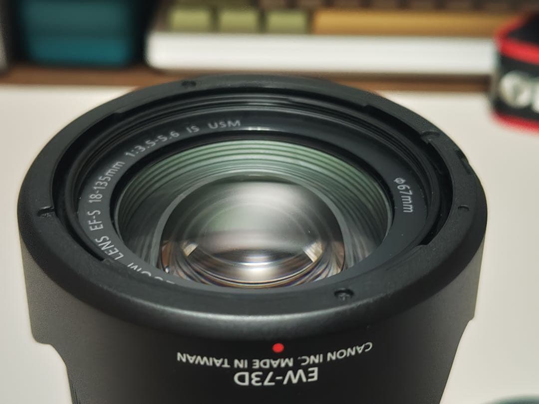 【レンズ付き】Canon EOS 80D デジタル一眼レフカメラ