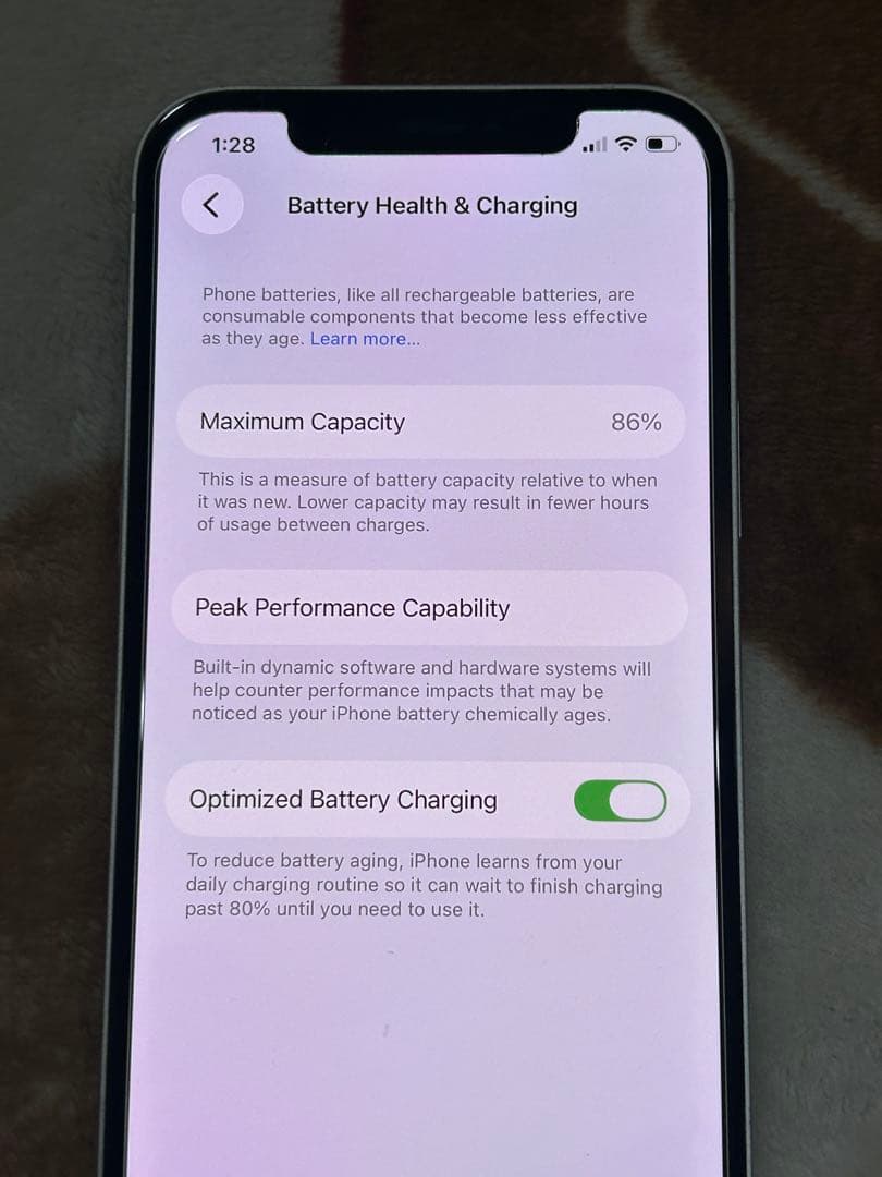 Apple iPhone 12 ホワイト 本体￼ ￼￼￼￼￼￼￼SIMフリ￼￼￼