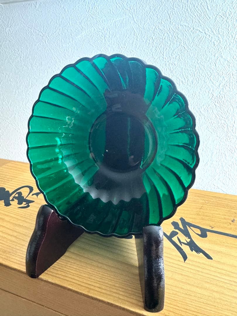 長崎ガラス　亀井ガラス　グリーン　菊形小鉢　未使用品　五客組　共箱