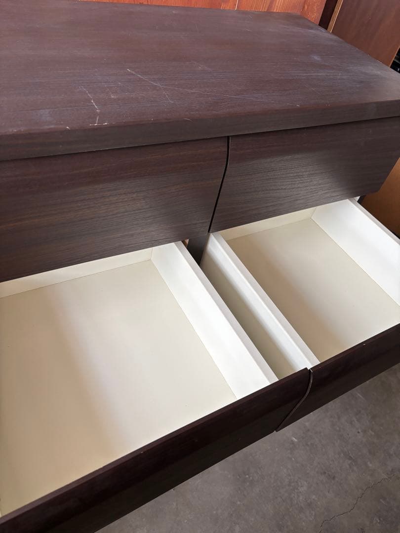 ダークブラウン 6段チェスト　ニトリ　884×1370 中古