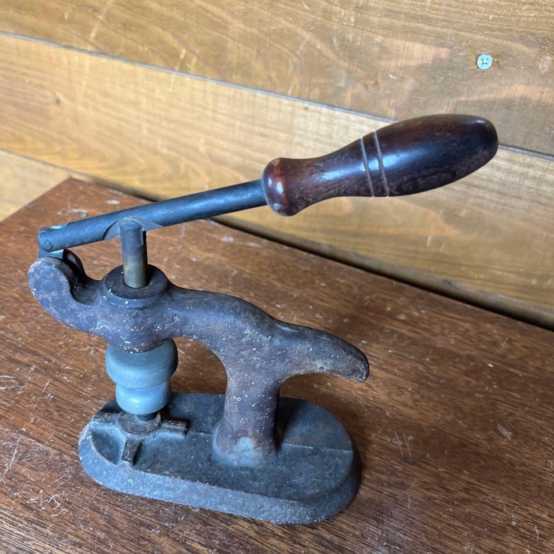 アンティーク　腕時計の道具