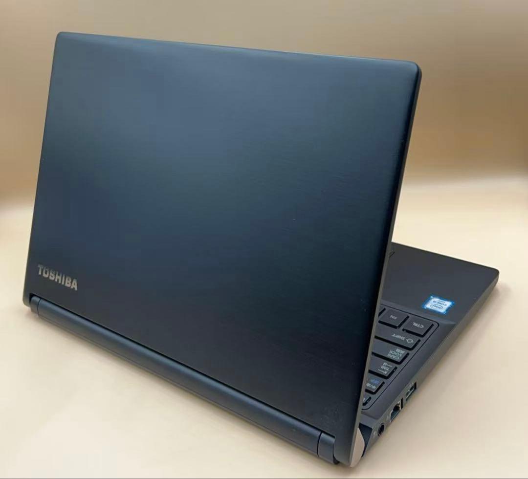 東芝 dynabook R73/B 13.3 インチ ノートパソコン
