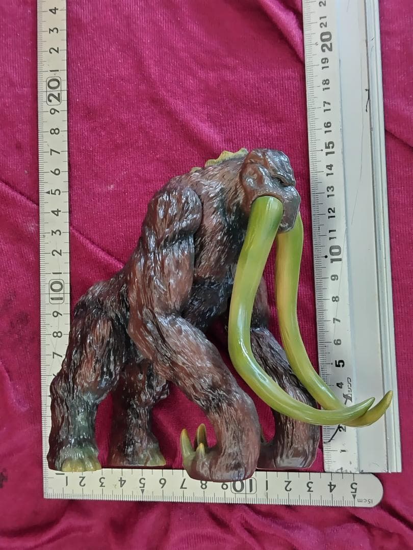 ベヒモス　ゴジラ キングオブモンスター　レイモンドトイ　展示品