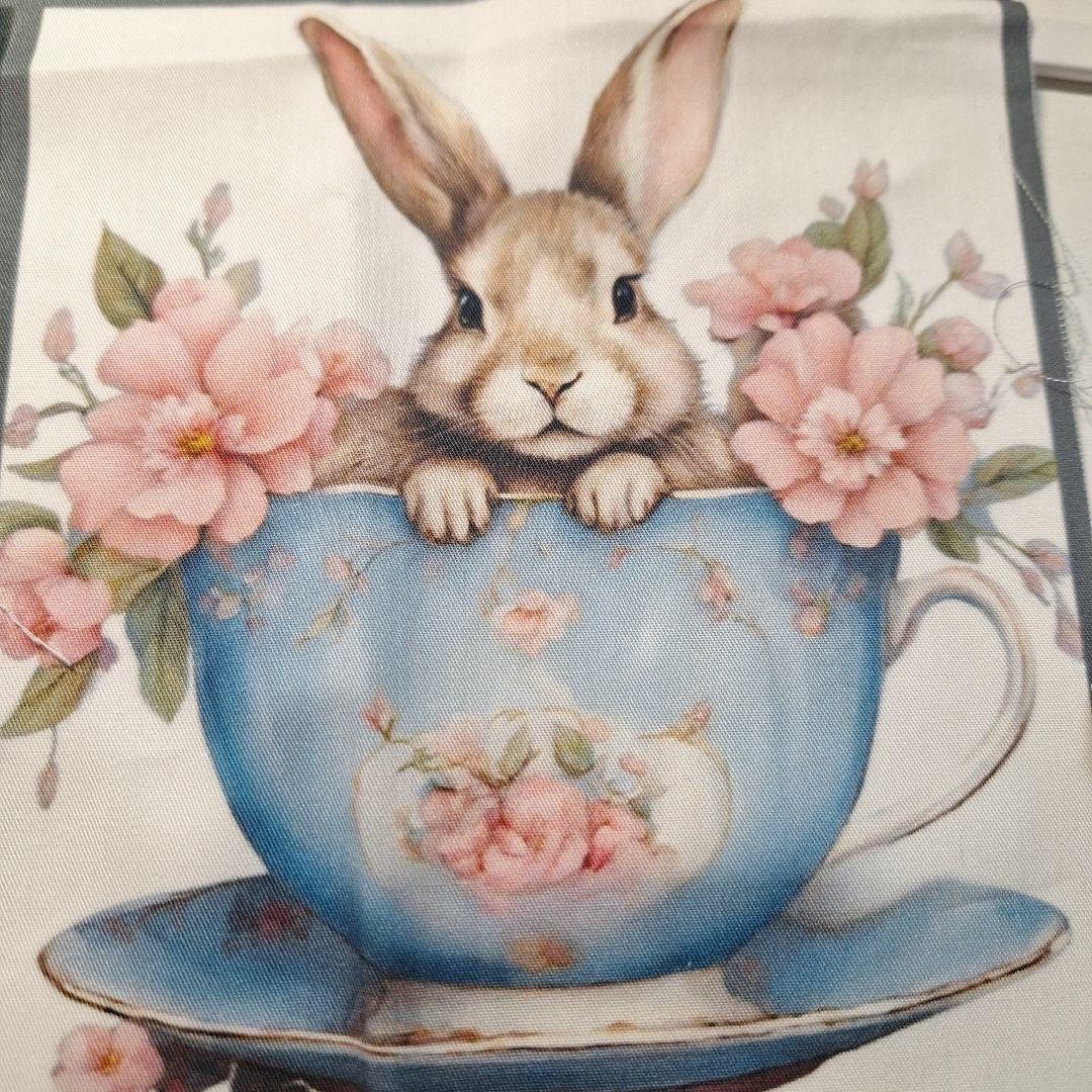 うさぎばかりパネル生地　ハンドメイド