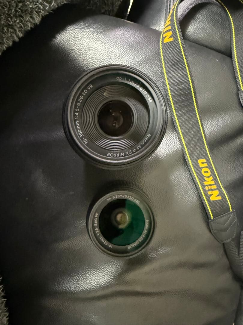 【超美品】 ニコン Nikon D5600 ダブルズームキット