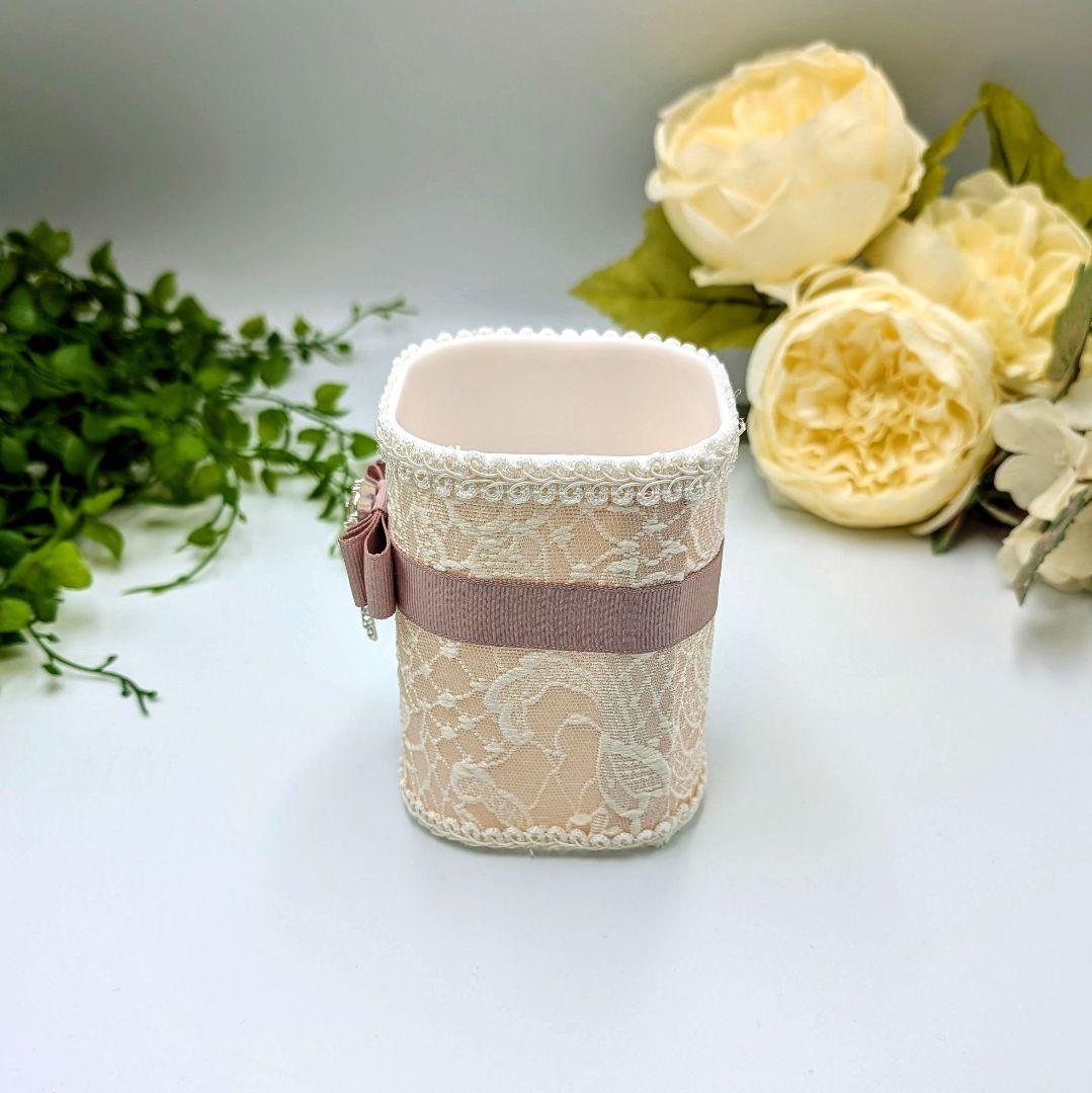 収納ボックス小、ペンスタンド エンボス風 薔薇柄 ピンク ファブリックデコレー