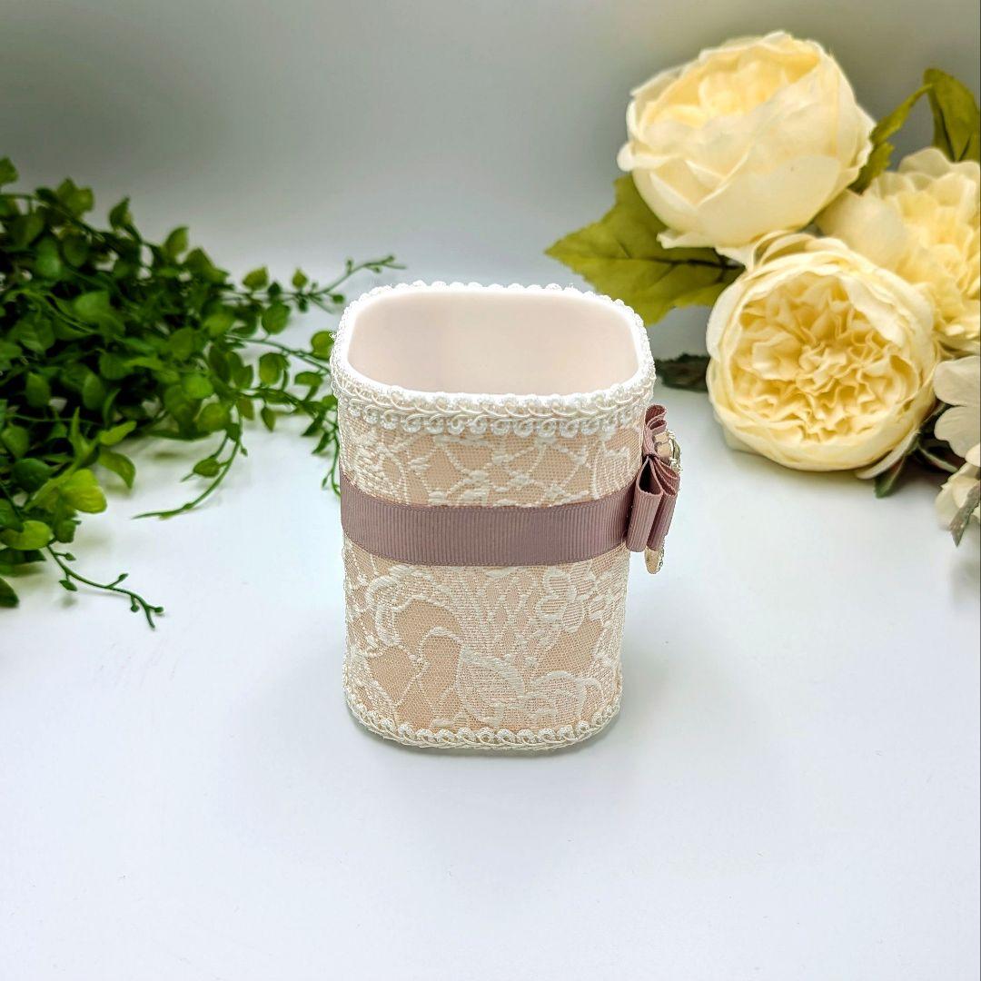 収納ボックス小、ペンスタンド エンボス風 薔薇柄 ピンク ファブリックデコレー