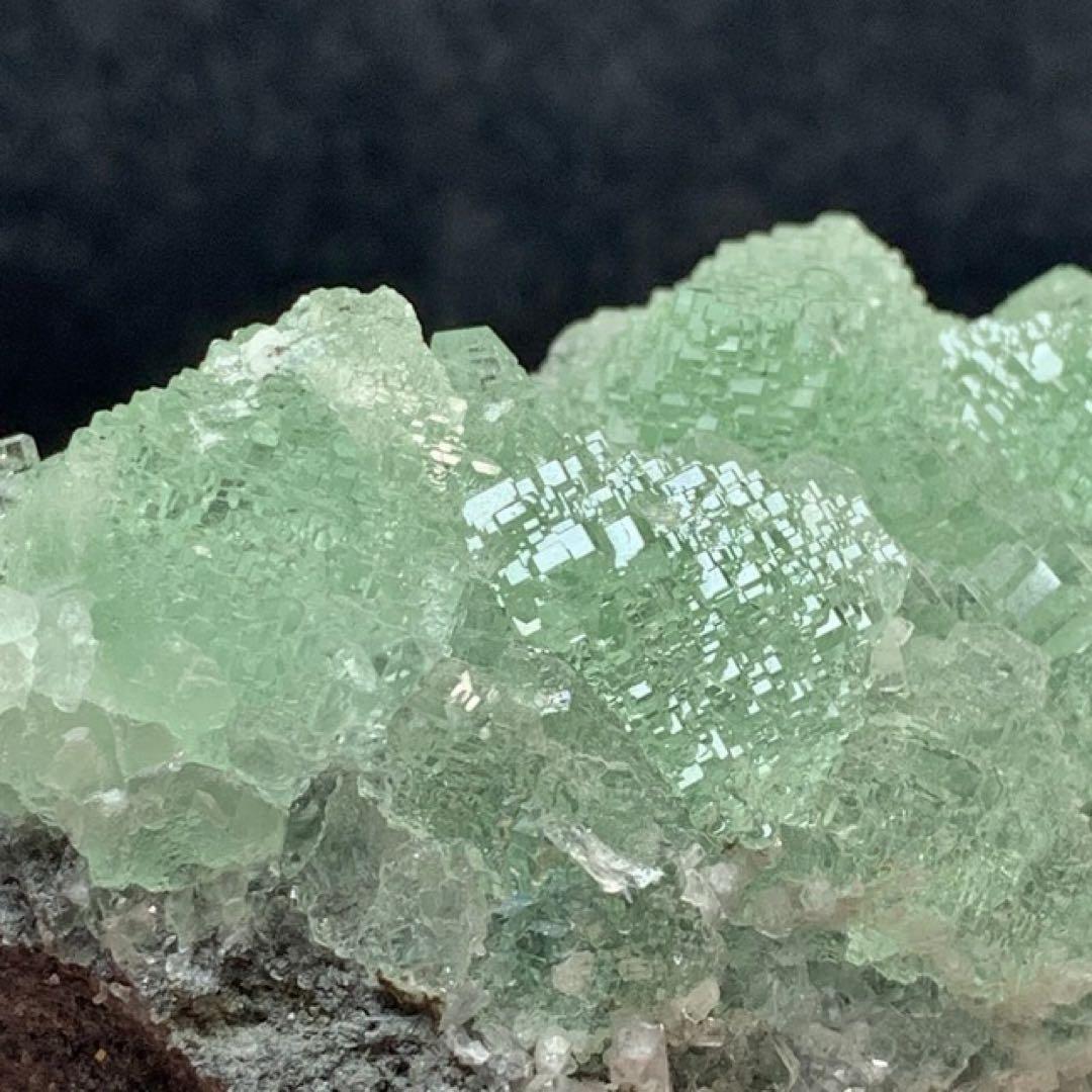 ALLSALE☆美結晶☆ゼリーのような見た目☆フローライト原石クラスター