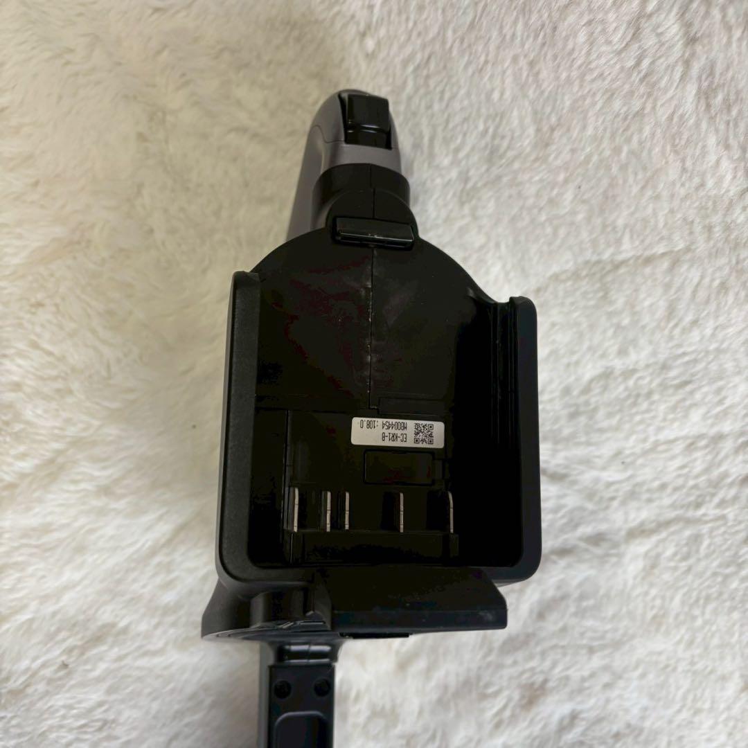 SHARP ラクティブエア コードレススティック掃除機 EC-KR1-B