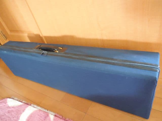 遺品整理 三味線 三絃 本体 地唄 バチ 紅木 あやすぎ胴 桐箱 フルセット
