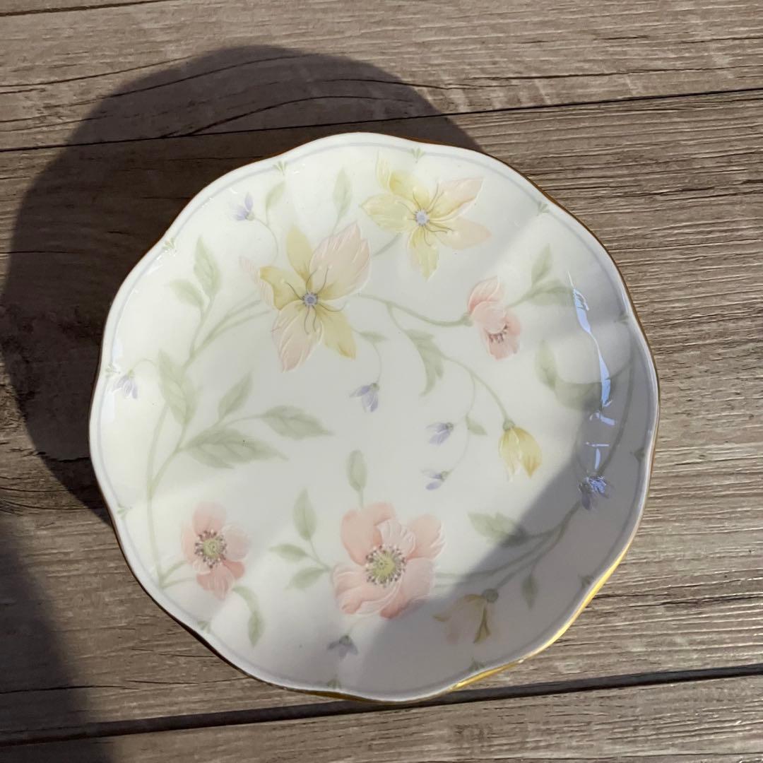 D-4 【美品】ナルミ (NARUMI) ボーンチャイナ 花柄小皿 5枚セット
