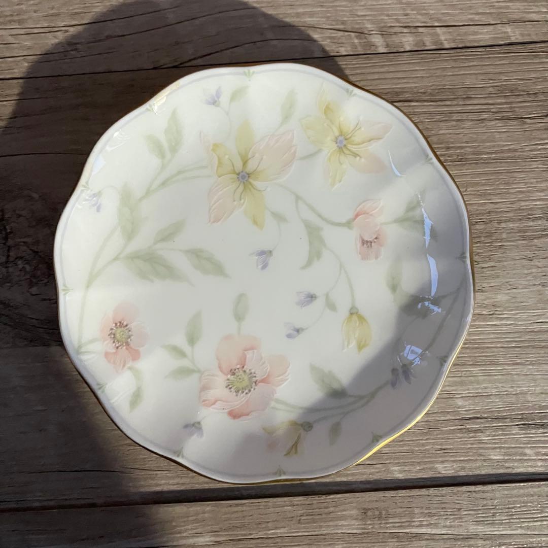 D-4 【美品】ナルミ (NARUMI) ボーンチャイナ 花柄小皿 5枚セット