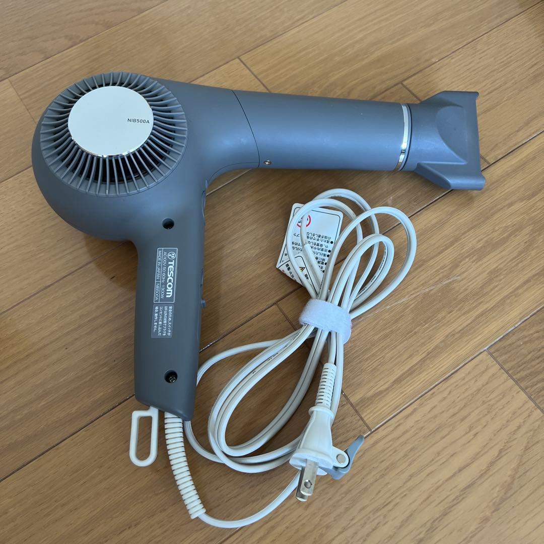 美品Nobby by TESCOM ヘアドライヤー NIB500Aマイナスイオン