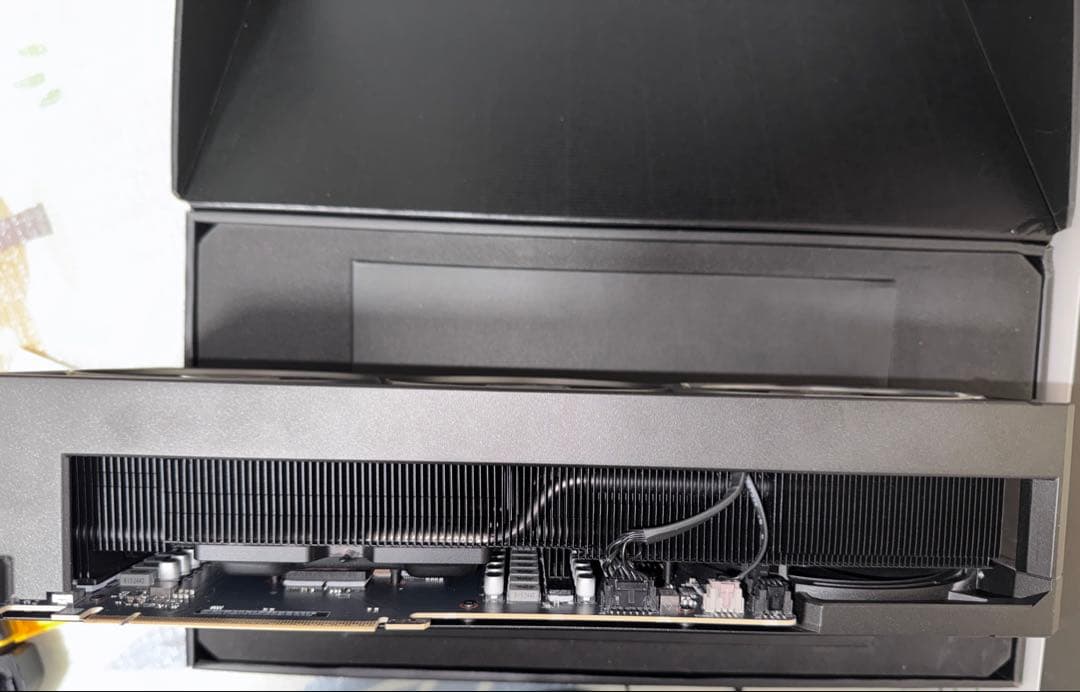 CPU Z790 EXTREME /THOR II 1200W / HERCULX