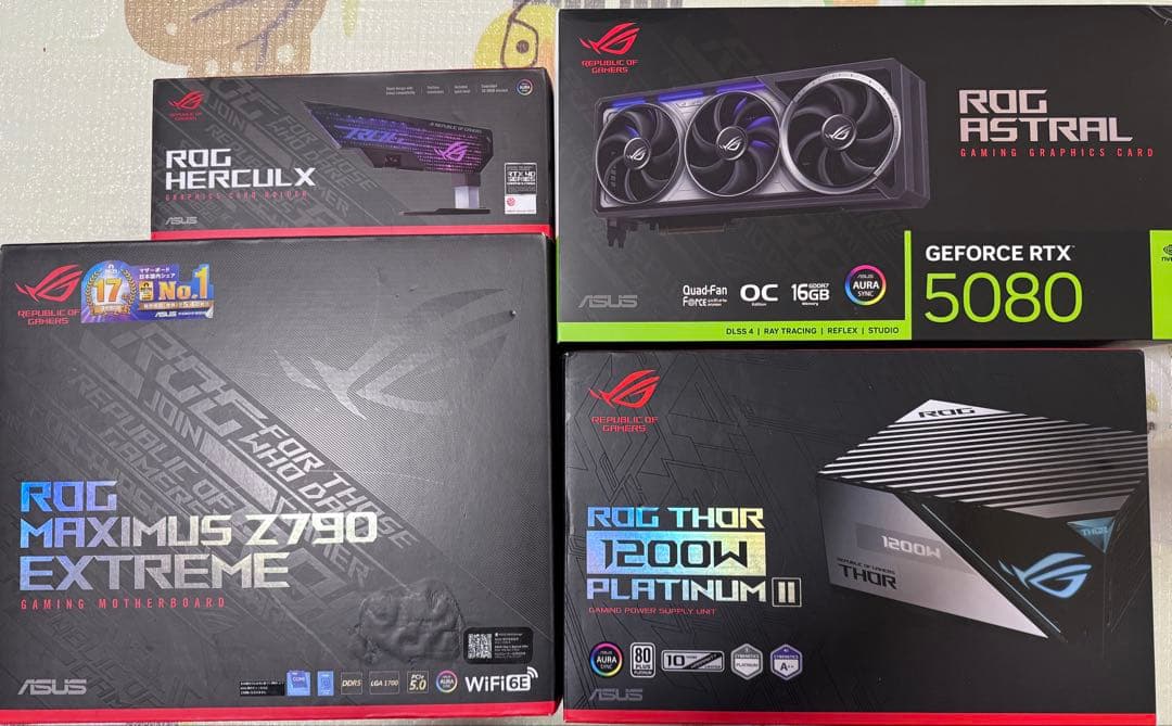 CPU Z790 EXTREME /THOR II 1200W / HERCULX