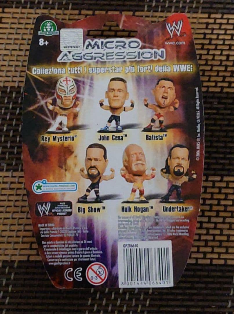 WWE フィギュア&ぬいぐるみ