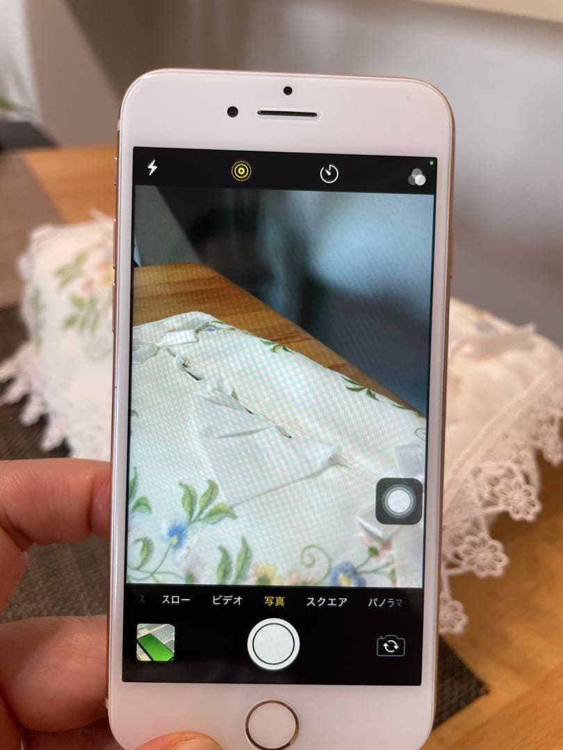 iPhone8 64GB ゴールド SIMフリー バッテリー100%