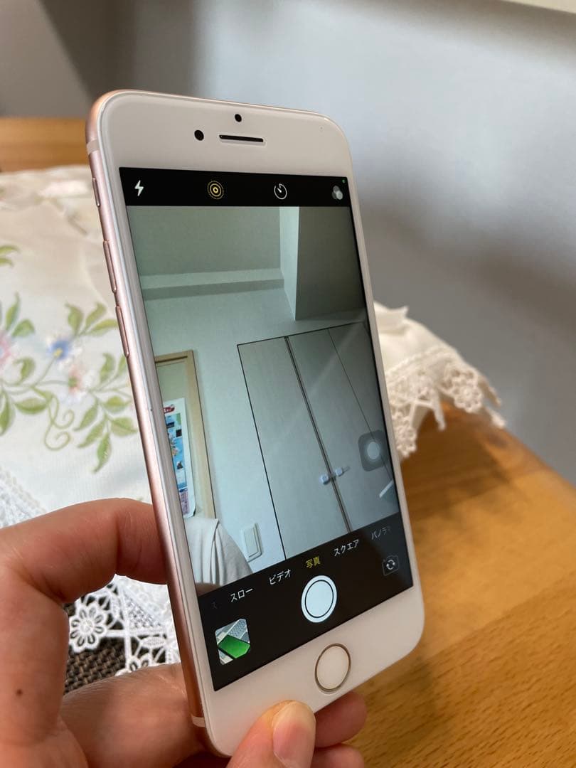 iPhone8 64GB ゴールド SIMフリー バッテリー100%