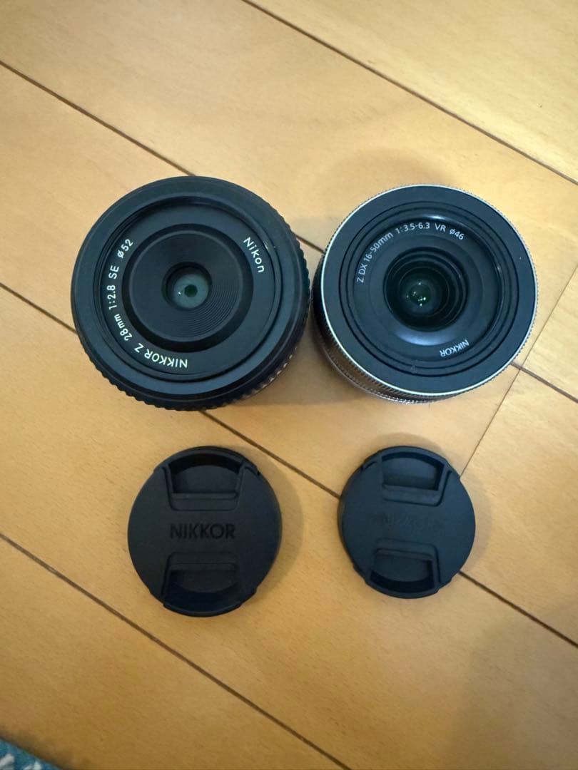 Nikon ズームレンズ、単焦点レンズ2個セット