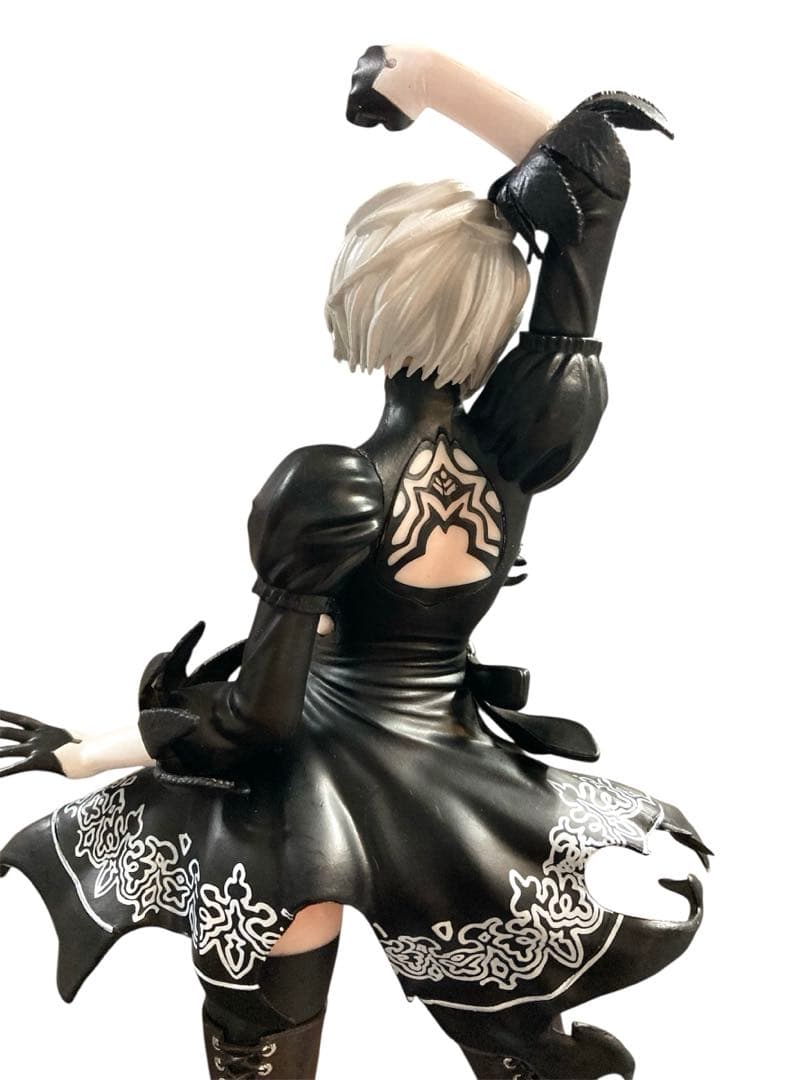 シ*ー様 【新品未開封】NieR:Automata 2B ガレージキット 衣装破