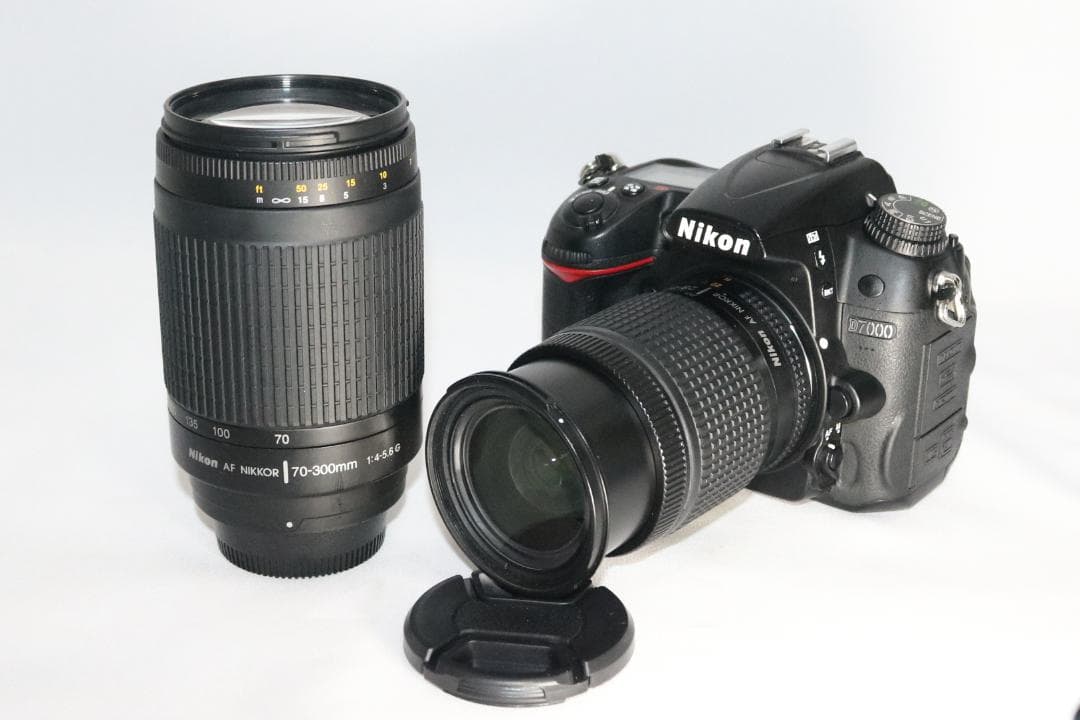 ⭐本格機 Nikon D7000⭐望遠レンズセット⭐一眼レフ 中級者 高速連写