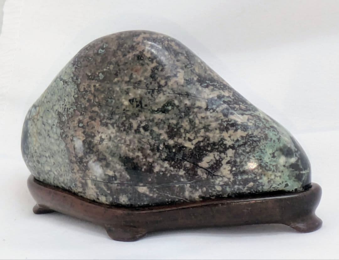 孔雀菊花石　山の形　根尾 鑑賞石 水石 自然石　紫檀台座